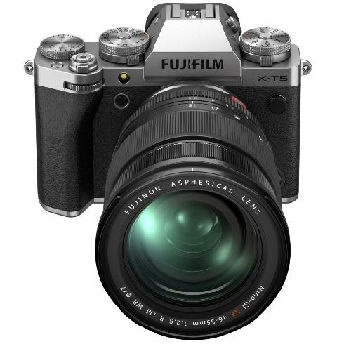 Fujifilm X-T5 silber + XF16-55mm F2.8 R LM WR